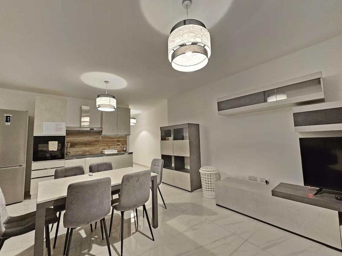 Apartment Central Apartment Sliema